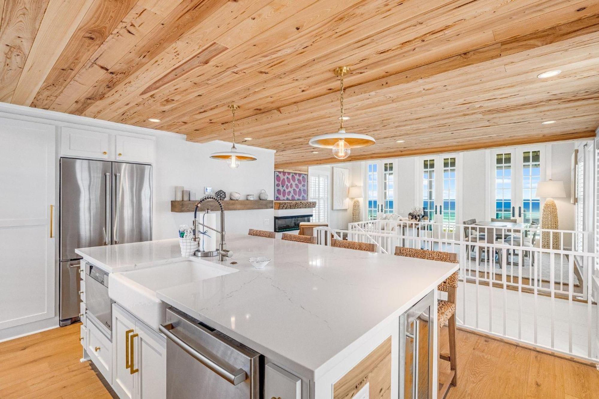 Atwoods Cottage & Carriage House Розмари Бийч Екстериор снимка